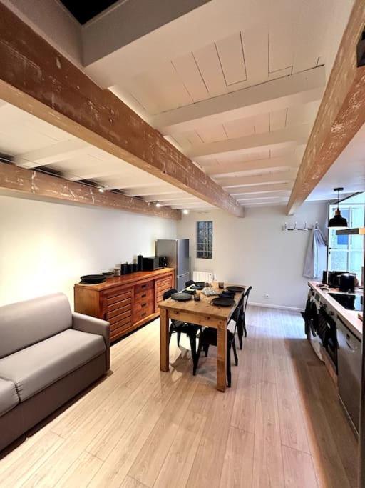 Duplex Centre Historique Arles Apartment ภายนอก รูปภาพ