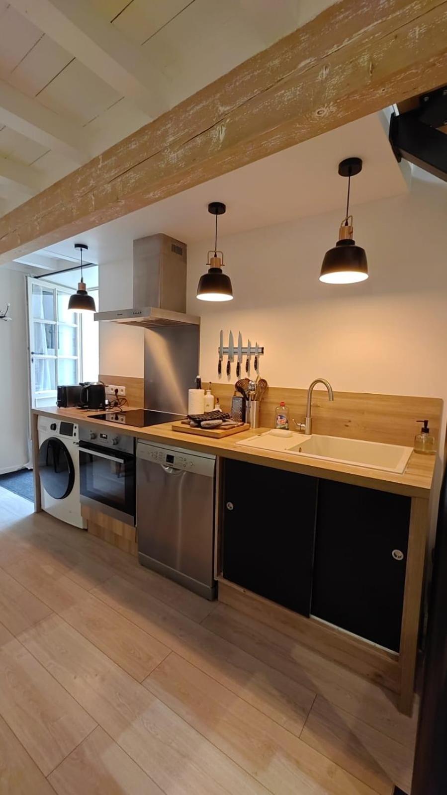Duplex Centre Historique Arles Apartment ภายนอก รูปภาพ