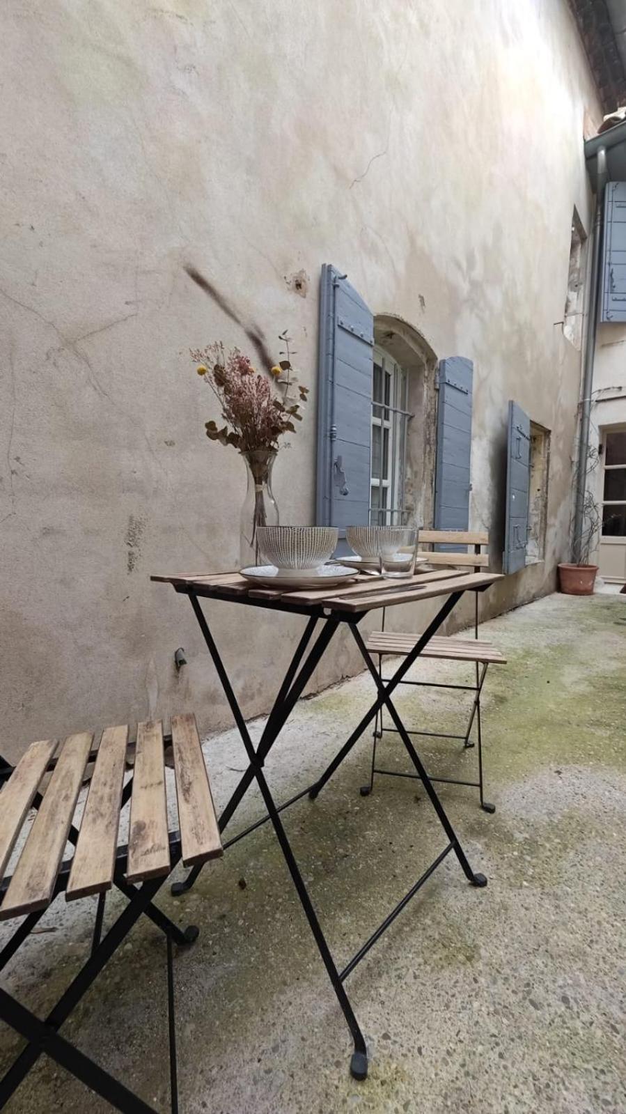 Duplex Centre Historique Arles Apartment ภายนอก รูปภาพ