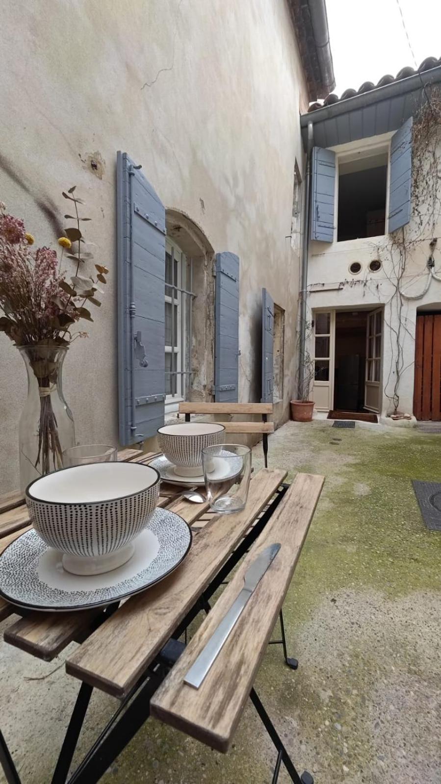 Duplex Centre Historique Arles Apartment ภายนอก รูปภาพ